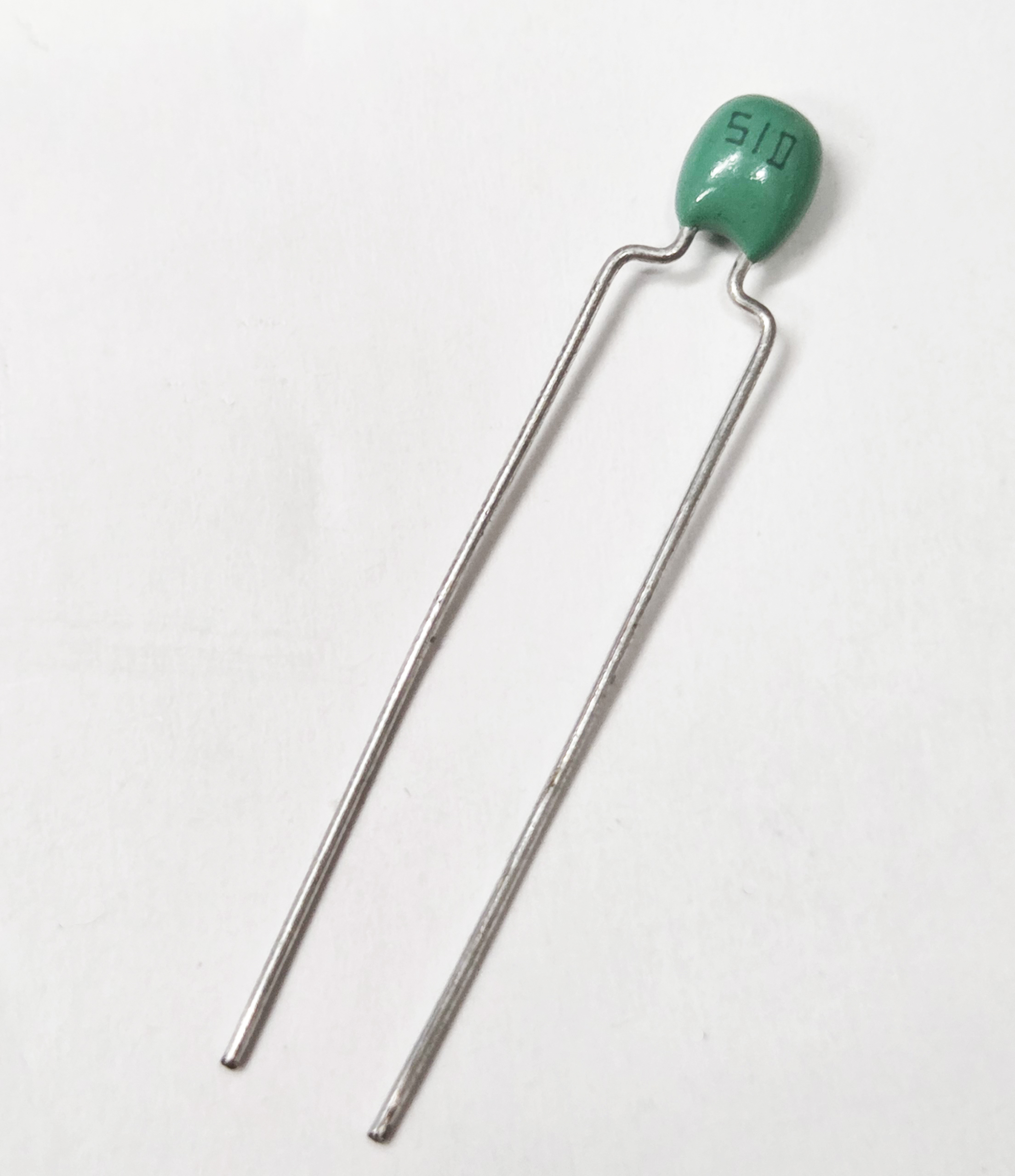 51pF 63V Ceramic Plate/Disc Capacitor