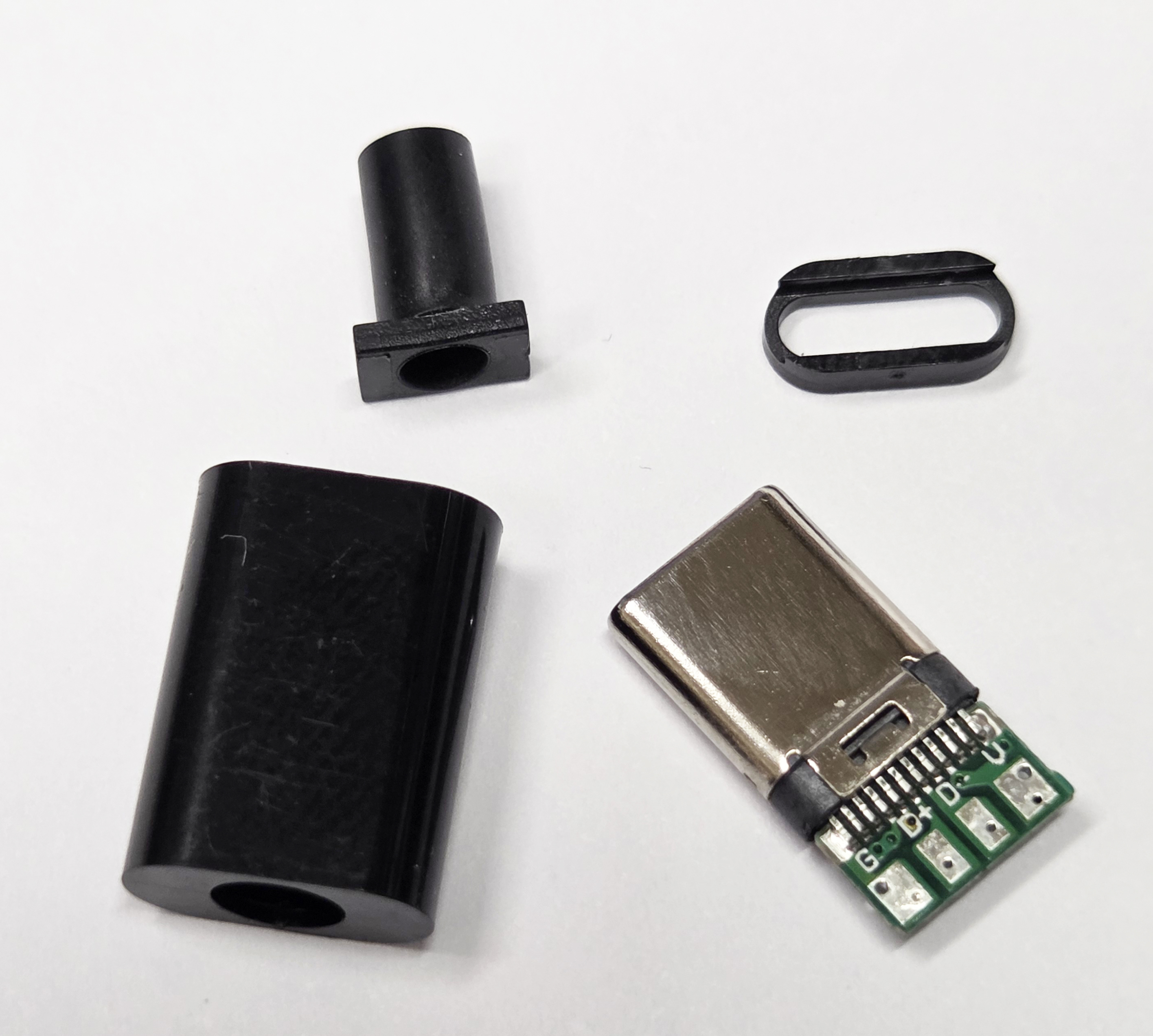 USB C 3.1 Plug With Data and Power Connections 4 Pin