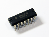 LM747CN Integrated Circuit (IC) LM747CN Integrated Circuit (IC)